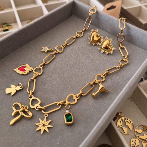 C65594F7-ABCB-4FDA-9D14-E727004711C2